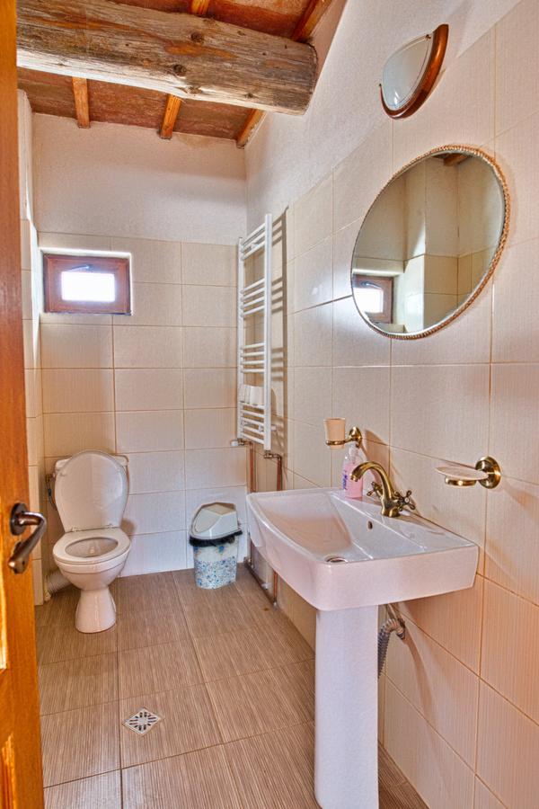 Casa Din Piatra Hotel Poiana  Buitenkant foto